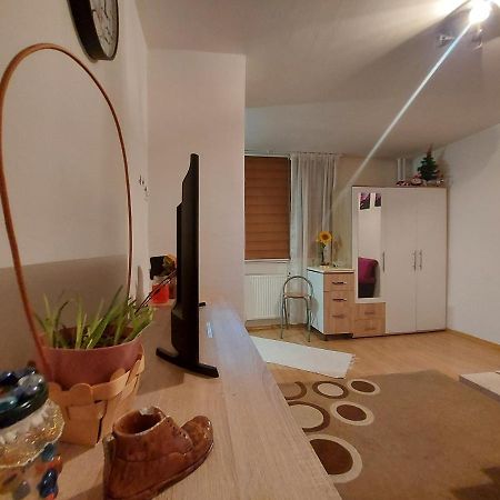 Ada Apartman Appartamento Sarajevo Esterno foto