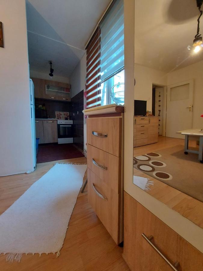 Ada Apartman Appartamento Sarajevo Esterno foto